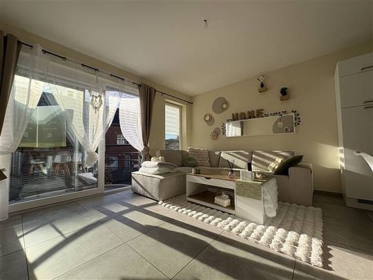 Appartement te huur - Photo 1