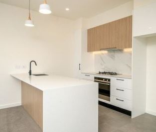 Contemporary Living! - Photo 5