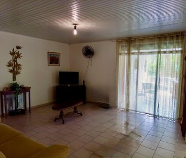 Location Appartement 4 pièces Meublé 93m² LE GOSIER 97190 - Photo 1