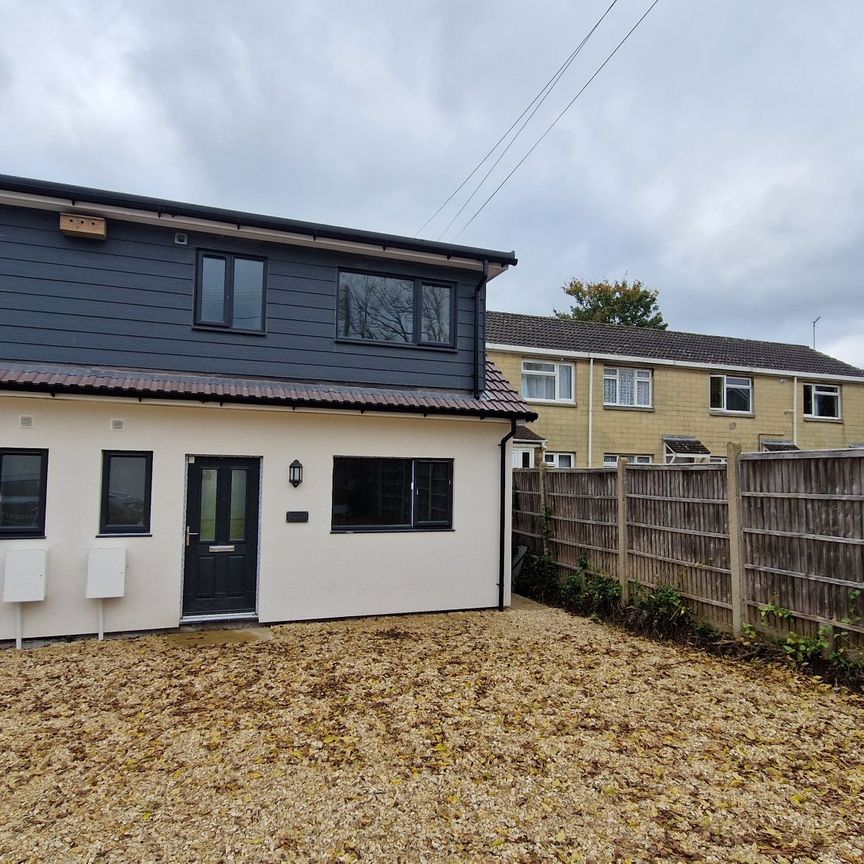 3 bed semi-detached house to rent in Cheddon Road, Taunton - Photo 1