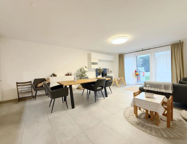 HOCHWERTIGE 3-ZIMMERWOHNUNG IN KREFELD-HÜLS ZU MIETEN! - Foto 1