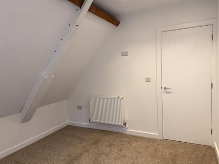 2 bedroom maisonette to rent - Photo 3