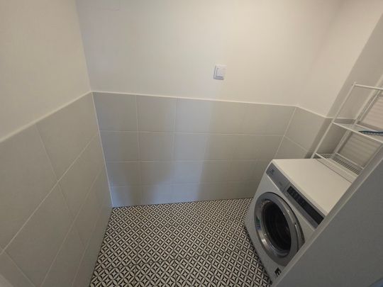 Mieszkanie 3 pokojowe w Cieplicach w nowym budynku. - Фото 1