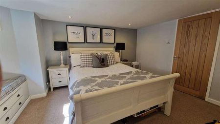 Eton Row, Altrincham Road, Wilmslow, SK9 - Photo 3