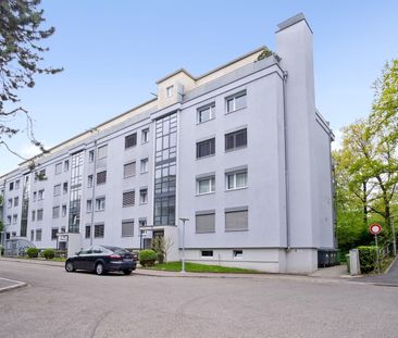 2-ZWG au 3ème étage, à 8048 Zürich à louer - Foto 2