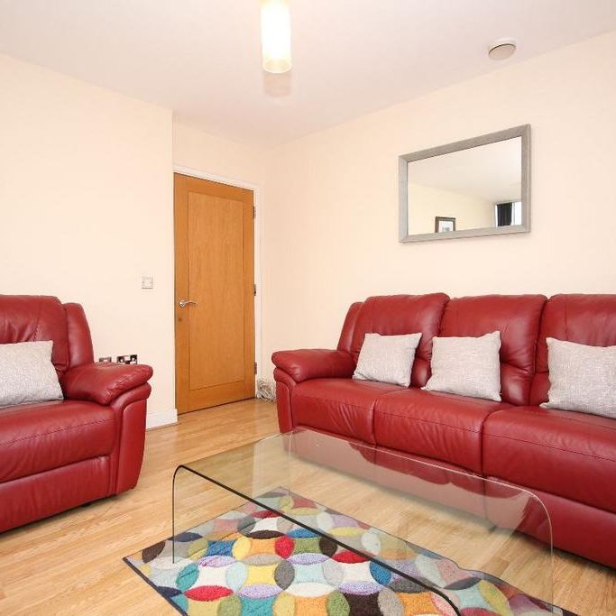 2 bedroom apartment to rent - Photo 1