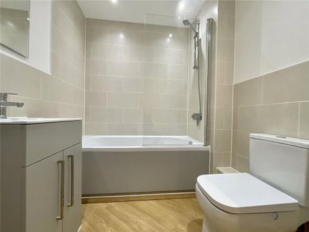 2 bedroom apartment to rent - Photo 5