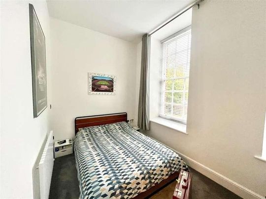 Knowle Avenue, Knowle, Fareham, PO17 - Photo 1