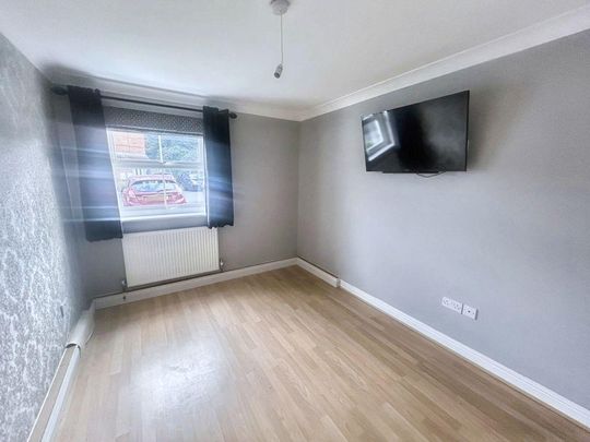 2 bed apartment to rent in NE25 - Photo 1