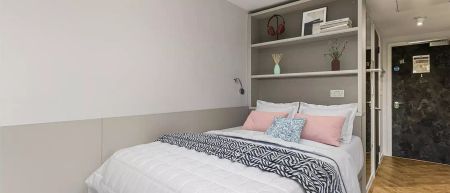 Silver Studio - Photo 2