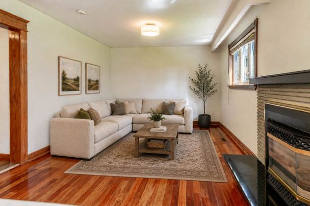 For Lease - 477 Valleyview Crescent Unit# B, Milton, Ontario - Photo 1