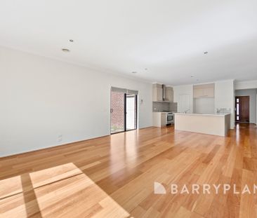 Contemporary Comfort, Effortless Style & Exceptional Convenience - Photo 4