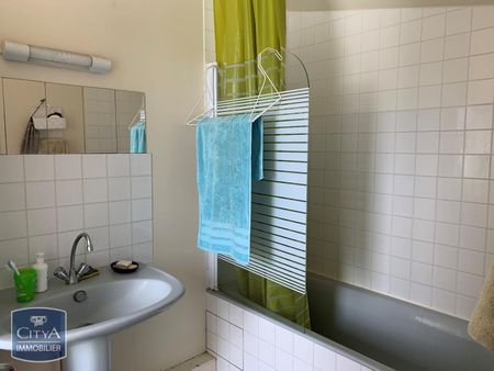 Location Appartement 2 pièces 58m² LAVAL 53000 - Photo 4