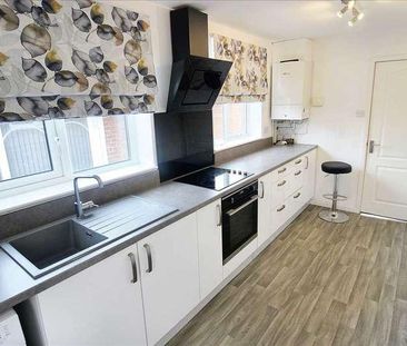 Moorfields Avenue, Eastwood, Nottingham, NG16 - Photo 5