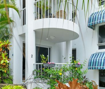 Peaceful, Light & Airy 2 Bedroom Unit in Well Maintained 'Estoril' ... - Photo 3