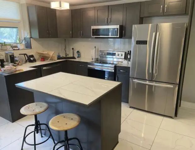 1 Bed/1 Bathroom, beautifully renovated, quiet Lower Mount Royal condo | 511 - 1027 Cameron Ave SW, Calgary - Photo 1