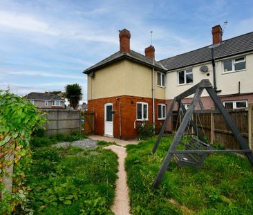 3 bedroom semi-detached house to rent - Photo 3