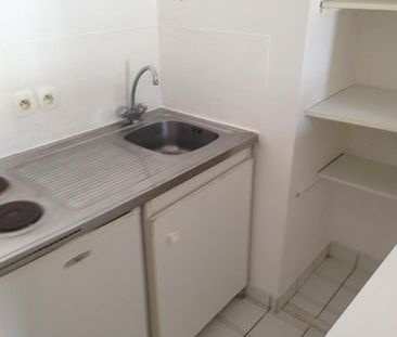 Location Appartement 1 pièce 23m² ROISSY EN FRANCE 95700 - Photo 3