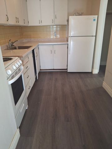 For Lease - 92 Wolfe Street Unit# 1, Oshawa, Ontario - Photo 4