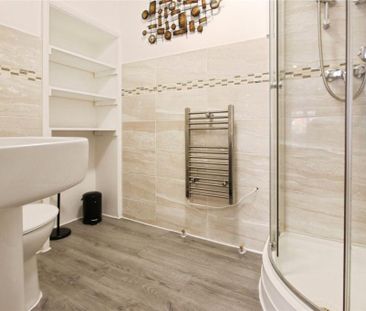 Maisonette to rent - Photo 5