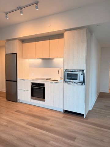 For Lease - 3009 Novar Road Unit# 1801, Mississauga, Ontario - Photo 2