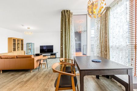 Victory Parade - Photo 5