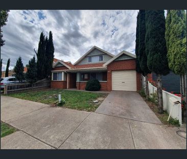 57 Santa Cruz Blvd, Roxburgh Park, Vic 3064 - Photo 1