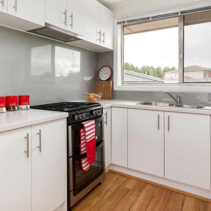 1 Mckay Court, Dandenong North VIC 3175 - House For Rent | Domain - Photo 1