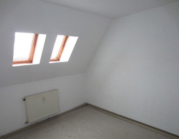 Zuhause fühlen: Zweifamilienhaus in interessanter Lage (WBS) - Photo 1