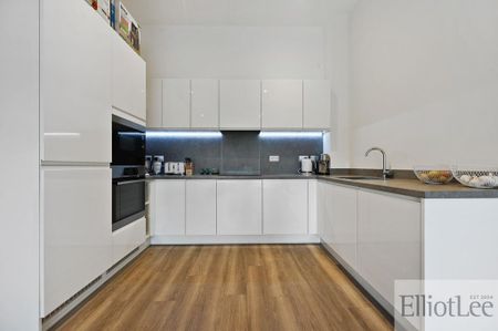 2 bedroom apartment to rent - Photo 4
