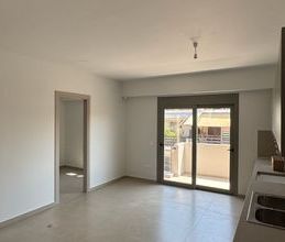 Διαμέρισμα για ενοικίαση - Τρίκαλα, - Φωτογραφία 1