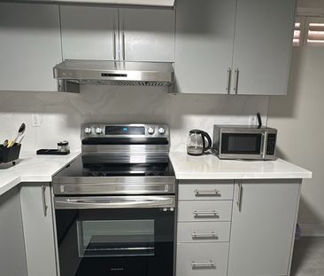 For Lease - 7260 Milano Court, Mississauga, Ontario - Photo 5