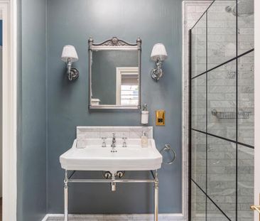 5 bedroom end of terrace house to rent - Photo 4