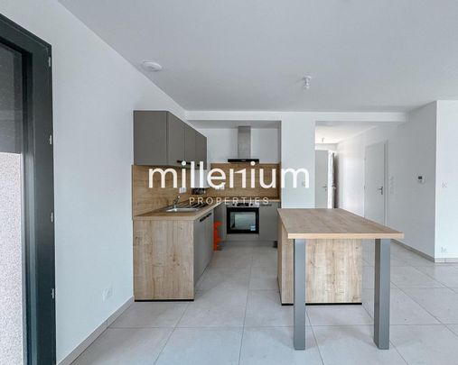 Villa neuve mitoyenne avec jardin - Foto 1