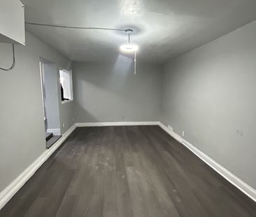 For Lease - 10140 Yonge Street Unit# 5, Richmond Hill, Ontario - Photo 5