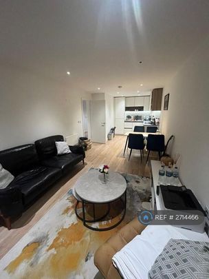 2 bedroom flat to rent - Photo 1