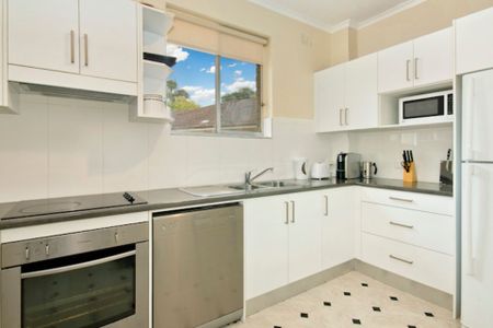 22/121 Burns Bay Road, Lane Cove. - Photo 3