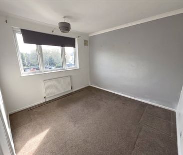 Lime Tree Place, Mitcham, CR4 - Photo 2