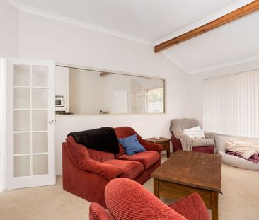 Low Maintenance Family Home in an Ideal Location - Photo 1