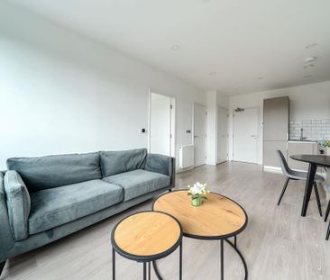 Studio to rent - Photo 2