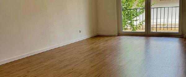 Viel Platz samt großer Terrasse für Sie! - Photo 1