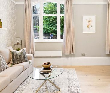 1 bedroom Flat in The Forbury, Reading - Photo 3