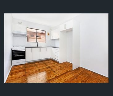 SPACIOUS TWO BEDDER! - Photo 3