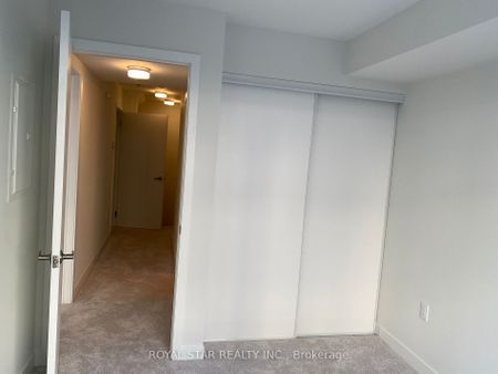 Condo Townhouse For Lease | W7403732 - Photo 2