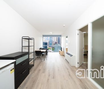 Furnished 2 Bed 1 Bath in Melbourne CBD - Photo 2