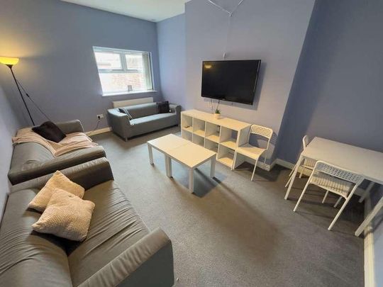 Ashfield, L15 - Photo 1