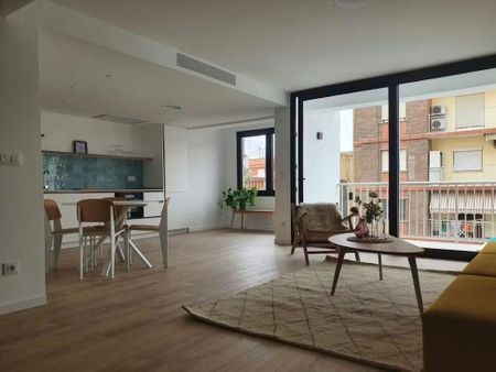 Carrer de la Reina, Valencia, Valencian Community 46011 - Photo 5