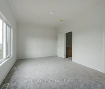 Property For Lease | X9049613 - Photo 6