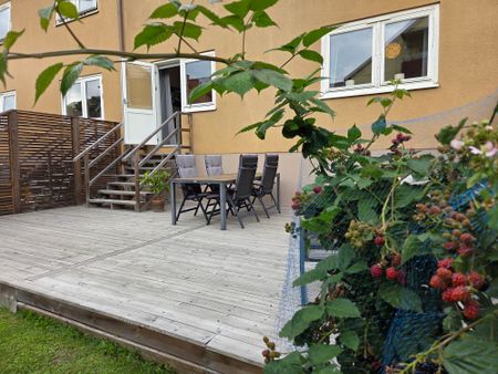 Heljestrandsgatan, Eskilstuna - Photo 2