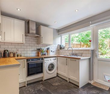 2 bedroom terraced house to rent - Photo 3